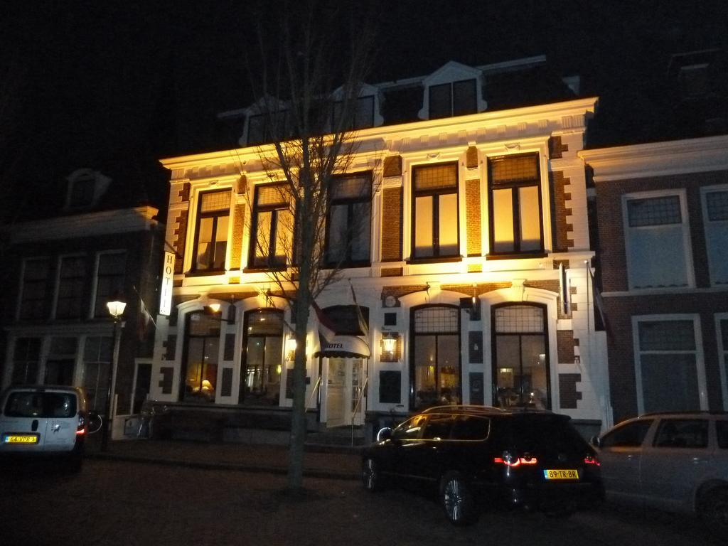 Hotel Centraal Harlingen Esterno foto